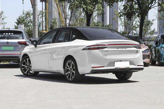 4 Wheels AION EV Car New Energy AION S Long Range 5 Seater Sedan Car
